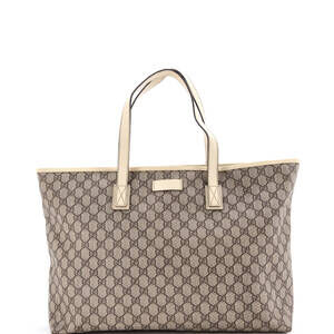 Gucci Plus Tote Gg Coated Canvas With #258110G10B